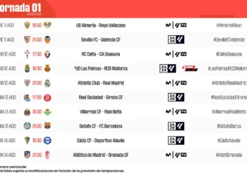 Eröffnungsspiel Almería gegen Rayo in La Liga