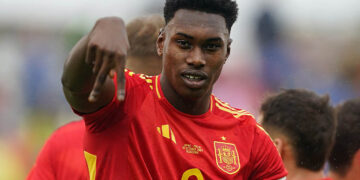 Bei 6:0-Gala von Spaniens U21: Viererpack von Samu Omorodion